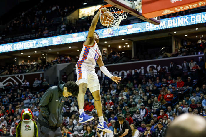 Bass Pro Tournament of Champions Missouri boys basketball dunk contest January 13 2024 Nate Latsch 25451